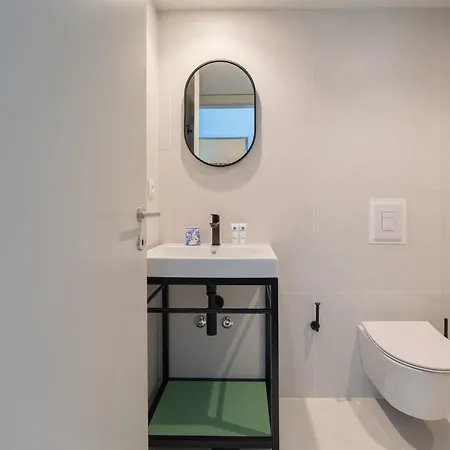 Hébergement de vacances Modern Duplex With Balcony By Hostwise