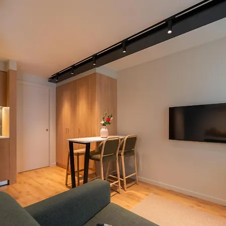 Modern Duplex With Balcony By Hostwise *