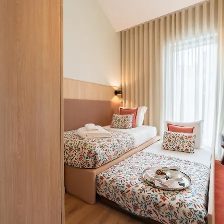 Modern Duplex With Balcony By Hostwise *