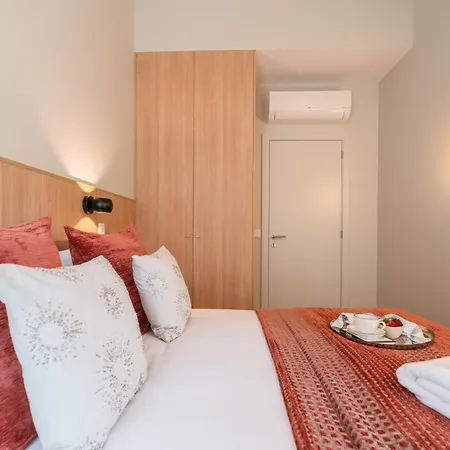 Modern Duplex With Balcony By Hostwise