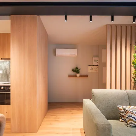 Modern Duplex With Balcony By Hostwise Hébergement de vacances Oporto
