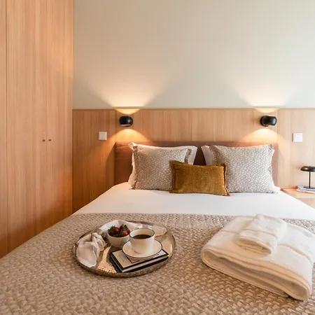Hébergement de vacances Modern Duplex With Balcony By Hostwise